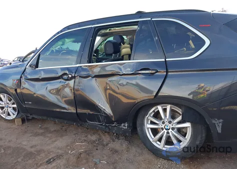 2015 BMW X5 xDrive35I z USA, uszkodzony, nr VIN 5UXKR0C52F0K69050